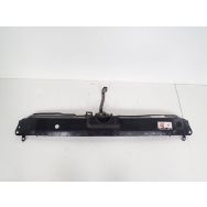 Traverse superieure armature avant