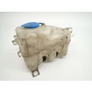 Reservoir de lave glace avant