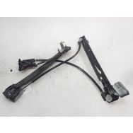 Leve-vitre manuel avant droit