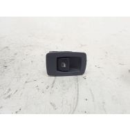 Commande leve-vitre arriere droit