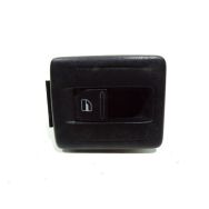 Commande lève-vitre avant droit