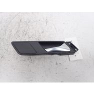 Poignee interieure porte avant droite