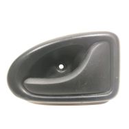 Poignee interieure porte avant droite