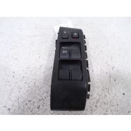 Commande lève-vitre avant gauche