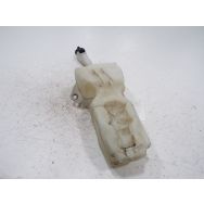 Reservoir de lave glace avant