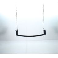 Traverse inférieure armature avant