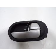 Poignee interieure porte avant droite