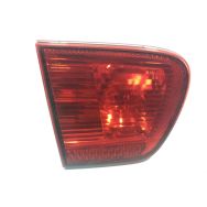 Feu arrière intérieur gauche