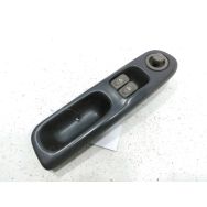 Commande leve-vitre avant gauche