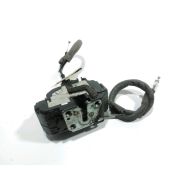 Serrure de porte avant droite