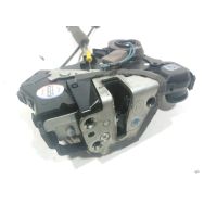 Serrure de porte arriere droite