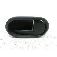 Poignee interieure porte avant droite