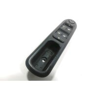 Commande leve-vitre avant gauche