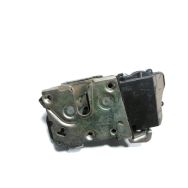 Serrure de porte avant droite