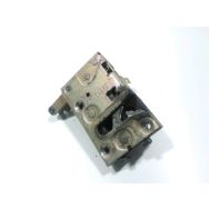 Serrure de porte avant gauche