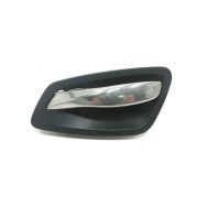 Poignee interieure porte avant gauche