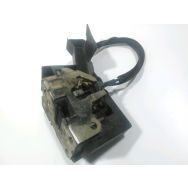 Serrure de porte avant gauche