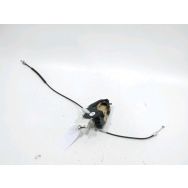 Serrure de porte avant droite