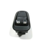 Commande lève-vitre avant gauche