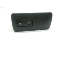 Commande leve-vitre avant droit