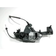 Serrure de porte avant gauche