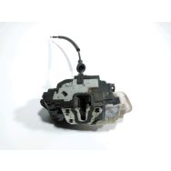 Serrure de porte avant droite