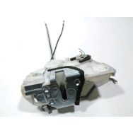 Serrure de porte avant droite