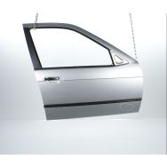Porte avant droite
