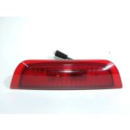 Feu stop supplementaire