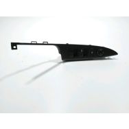 Commande lève-vitre avant gauche