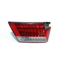 Feu arrière intérieur gauche