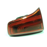 Feu arrière intérieur gauche