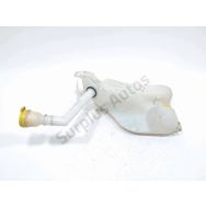 Réservoir de lave glace avant