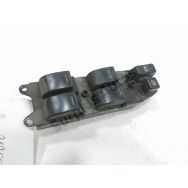 Commande lève-vitre avant gauche