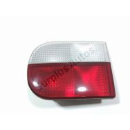 Feu arrière intérieur droit