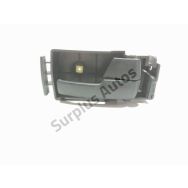 Poignee interieure porte avant droite