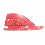 Feu arrière intérieur droit