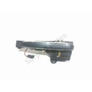 Poignee exterieure avant gauche