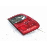 Feu arrière intérieur gauche