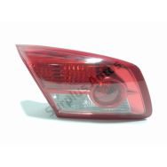 Feu arrière intérieur gauche