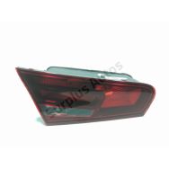 Feu arrière intérieur gauche