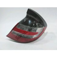 Feu arriere droit