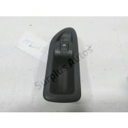 Commande leve-vitre arriere droit