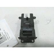 Commande lève-vitre arrière droit