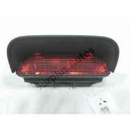 Feu stop supplémentaire