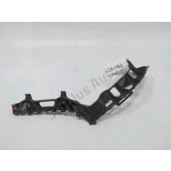 Support droit de pare-choc arrière