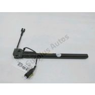 Prétensionneur avant gauche