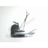 Serrure de porte avant gauche