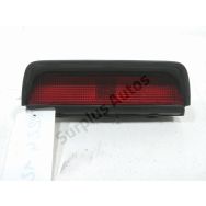 Feu stop supplémentaire