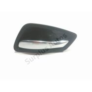 Poignée intérieure porte avant droite